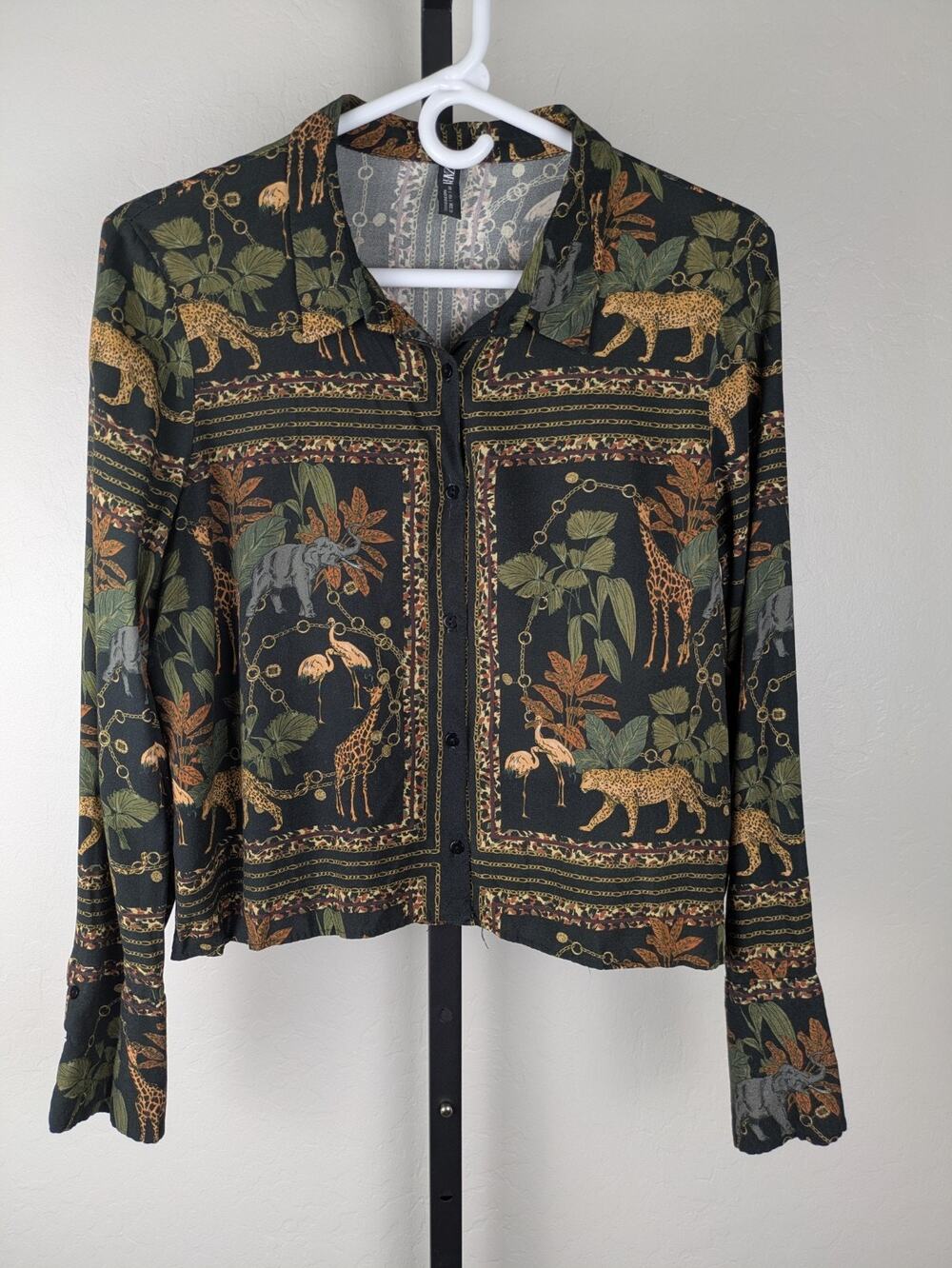 Zara Safari Jungle Animals Elephant Giraffe Long Sleeve Button Blouse